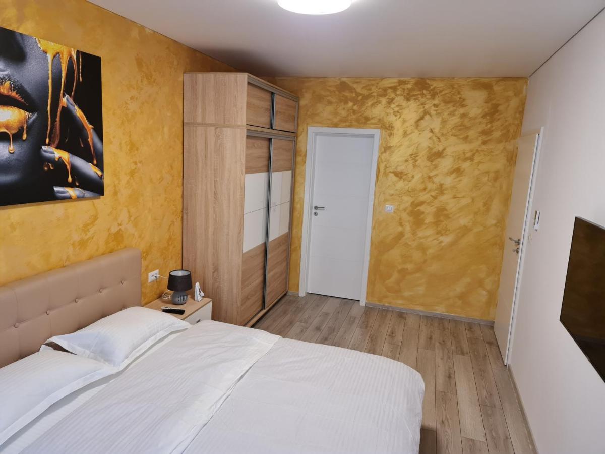Eva Apartament Apartamento Galaţi Exterior foto